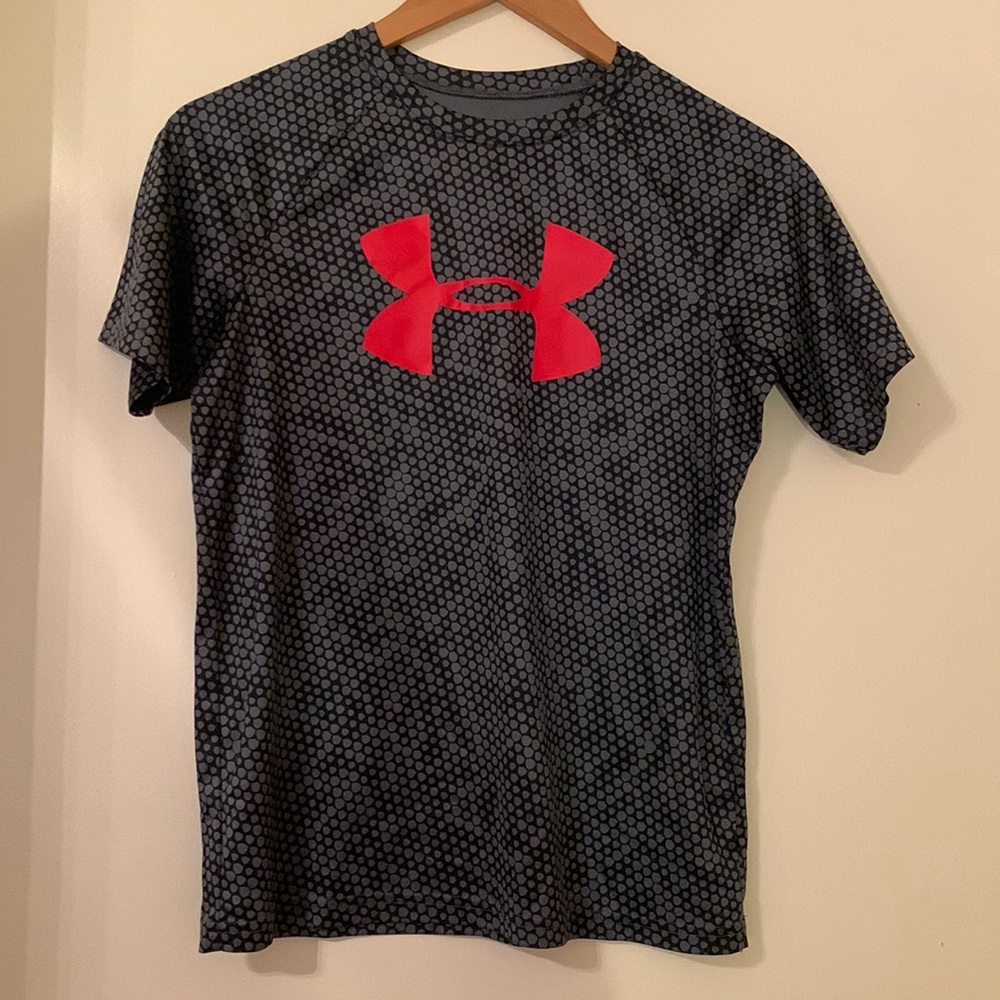 Under armor boys XL